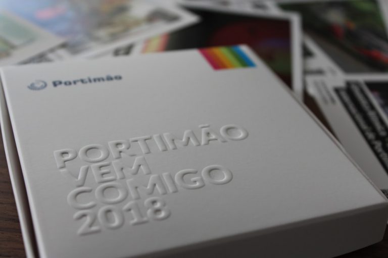 Caixa porta polaroids de eventos para 2018 da Câmara Municipal de Portimão